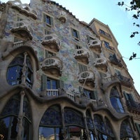 Photo taken at Casa Batlló by Sacha Alexandre A. on 5/9/2013