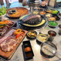 Photo taken at Wang Dae Bak Korean BBQ by Woon Yeet Y. on 12/11/2021