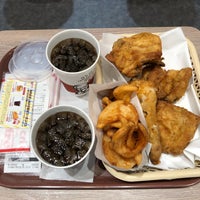 Photo taken at KFC by watarin O. on 7/2/2018