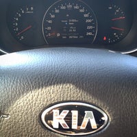 รูปภาพถ่ายที่ KIA Motors โดย Алексей Д. เมื่อ 8/9/2014