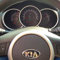 รูปภาพถ่ายที่ KIA Motors โดย Алексей Д. เมื่อ 8/9/2014