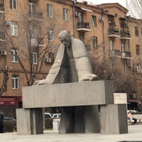 Photo taken at Ալեքսանդր Թամանյանի արձան by Oksana on 3/13/2020