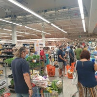 Foto tirada no(a) Conad Ipermercato por Irina . em 8/22/2020