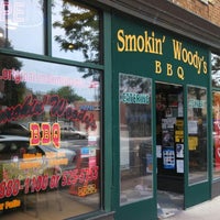 รูปภาพถ่ายที่ Smokin&#39; Woody&#39;s BBQ โดย David R. เมื่อ 8/12/2013