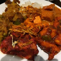 Das Foto wurde bei Aanchal Indian Restaurant von Terri C. am 11/3/2016 aufgenommen