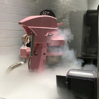 12/9/2017에 Terri C.님이 -321° Ice Cream Shop에서 찍은 사진