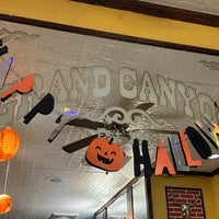 Foto tirada no(a) Grand Canyon Diner por Terri C. em 10/18/2023