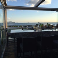 7/6/2016에 Kübra Ü.님이 Mirror Restaurant &amp;amp; Bar에서 찍은 사진