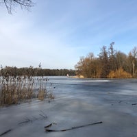 Photo taken at Insel Reiswerder by Einhardovic on 2/18/2021