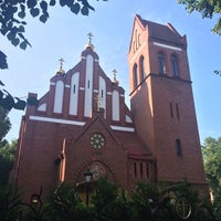 Photo taken at Церковь Рождества Пресвятой Богородицы by Флора П. on 7/15/2014
