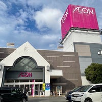 Photo taken at AEON Mall by やまいろは on 7/30/2022