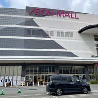 Photo taken at AEON Mall by やまいろは on 5/14/2022