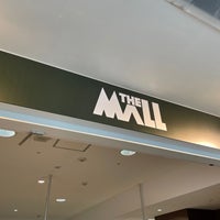 Photo taken at The Mall by やまいろは on 8/26/2022