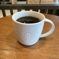 Photo taken at Starbucks by Yukkie on 12/7/2023