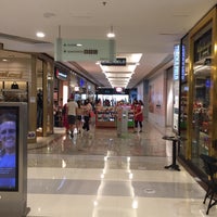 รูปภาพถ่ายที่ Goiânia Shopping โดย Pedro V. เมื่อ 6/4/2021