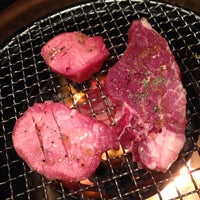 Photo taken at 焼肉本店 ドラゴ by ひがぎん on 6/21/2014