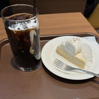 Photo taken at CAFÉ de CRIÉ by ひがぎん on 1/13/2024