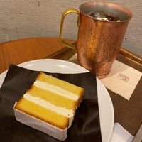 Photo taken at Ueshima Coffee House by ひがぎん on 8/4/2022