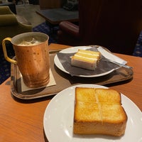 Photo taken at Ueshima Coffee House by ひがぎん on 8/30/2022