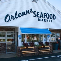 Das Foto wurde bei Cape Tip Seafood &amp;amp; Lobster Market von Mike P. am 3/29/2016 aufgenommen