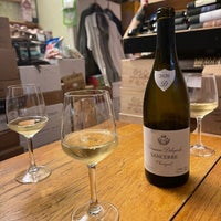 Photo taken at Staxx Wine Shop by WiLL on 8/27/2022
