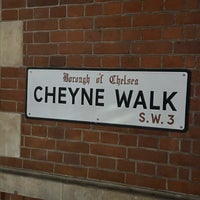 Photo taken at Cheyne Walk by Søren K. on 11/4/2022