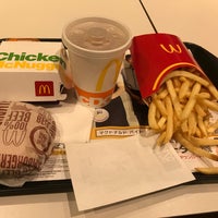 Photo taken at McDonald&amp;#39;s by たはる on 12/26/2020