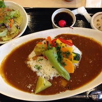 Photo taken at わや食堂 by docotama @. on 9/23/2014