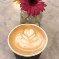 Photo taken at Intelligentsia Coffee by Aliaa on 10/19/2019