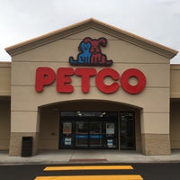 Petco poplar best sale plaza