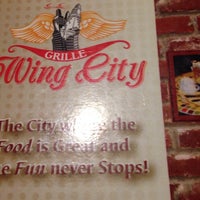 รูปภาพถ่ายที่ Wing City Grille Fredonia โดย Daisy-Marie S. เมื่อ 2/12/2014