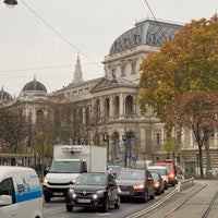 Foto diambil di Universität Wien oleh Brunold L. pada 11/26/2020