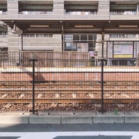Photo taken at Arakawa Yūenchimae Station by あかみそ P. on 3/19/2021