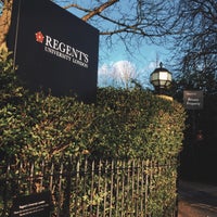 Foto tirada no(a) Regent&amp;#39;s University London por Close em 2/12/2020