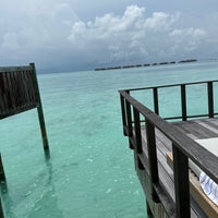 Foto tirada no(a) Conrad Maldives Rangali Island por Hmz 🗣️ em 5/22/2023