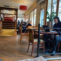 Photo taken at Costa Coffee by Mojan . on 3/6/2020