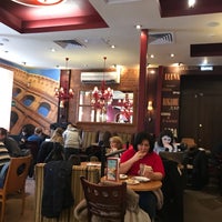 Photo taken at Costa Coffee by Sergey 〽️⭕️💲©⭕️〰 on 3/4/2018
