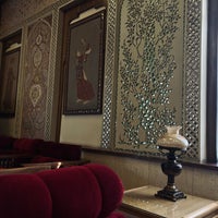 Photo taken at Abbasi Hotel by Zahra Ganjavi on 2/22/2024