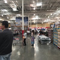 Photo taken at Costco by 🇷🇺🐝Natalia F🐝🇷🇺 on 1/23/2018