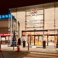 11/15/2019 tarihinde Iarla B.ziyaretçi tarafından Nutgrove Shopping Centre'de çekilen fotoğraf