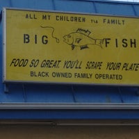Photo taken at Big Fish Carryout by Baam Tri-am H. on 4/18/2013