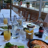 Photo taken at Butlers Wharf Chop House by مُ ツ on 7/17/2022