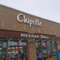 Photo taken at Chipotle Mexican Grill by Loland F. on 1/13/2017
