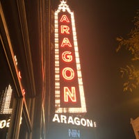 Foto tirada no(a) Aragon Ballroom por David J. em 10/27/2018