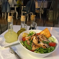 Das Foto wurde bei Lila Pasta &amp; Restaurant von Buket İ. am 7/17/2023 aufgenommen