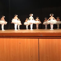 Photo taken at TOBAV İzmir (Devlet Tiyatroları Opera ve Balesi) by Özlem D. on 12/9/2018