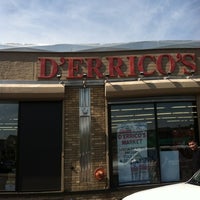 Photo taken at D&amp;#39;errico&amp;#39;s Market by Rayne P. on 5/20/2012