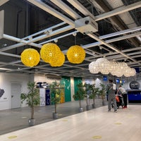 Foto diambil di IKEA oleh A A. pada 11/20/2021