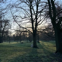 Photo taken at Kensington Gardens by Alanoud . on 2/24/2024