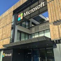 Photo taken at Microsoft Lisbon Experience by Jina A. on 5/23/2017